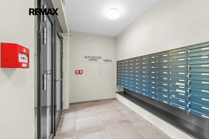 Prodej bytu 2+kk, Praha - Černý Most, Arnošta Valenty, 59 m2