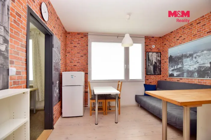 Pronájem bytu 1+1, Děčín - Děčín IX-Bynov, Kyjevská, 34 m2