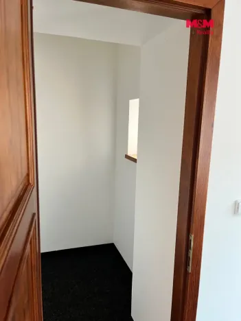 Pronájem kanceláře, Louny, Mírové náměstí, 40 m2