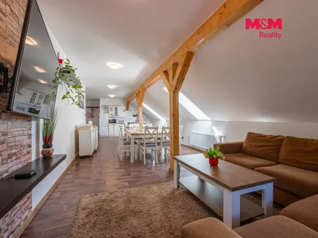 Prodej rodinného domu, Miličín - Petrovice, 360 m2