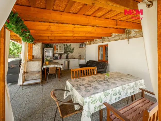 Prodej rodinného domu, Miličín - Petrovice, 360 m2