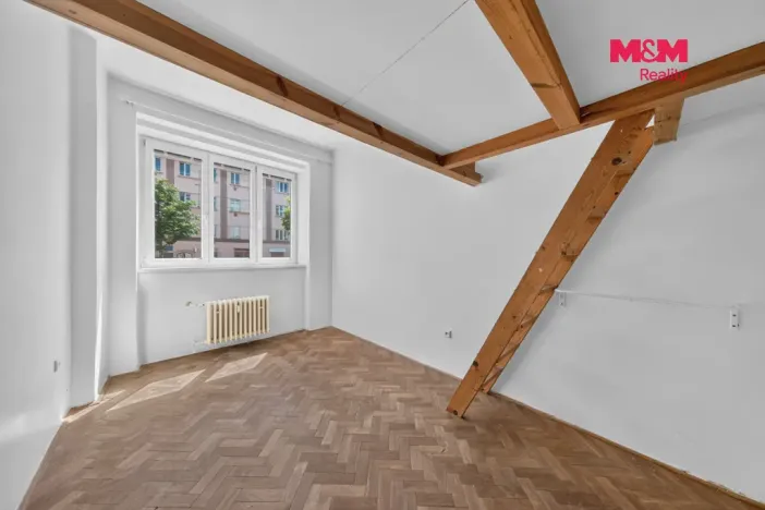 Prodej bytu 1+1, Praha, Bělohorská, 43 m2
