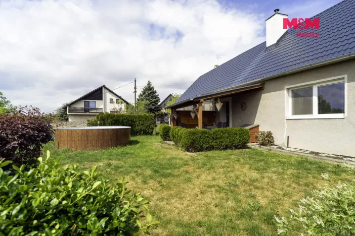 Prodej chalupy, Uhersko, 120 m2