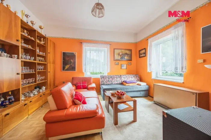 Prodej bytu 2+1, Úpice, Puškinova, 336 m2