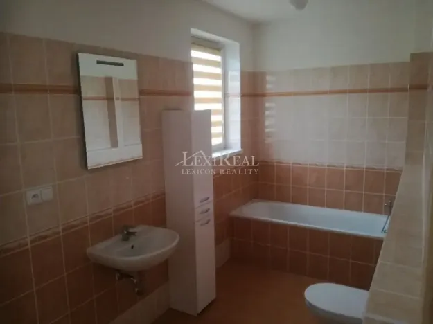 Pronájem rodinného domu, Praha - Letňany, Škarvadova, 154 m2