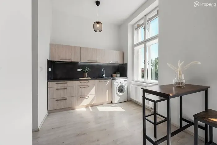 Pronájem bytu 1+kk, Brno, Štefánikova, 27 m2