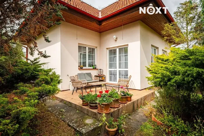 Prodej rodinného domu, Horní Jelení, Dvorská, 160 m2