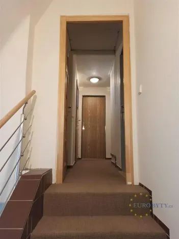 Pronájem bytu 2+1, Praha - Stodůlky, Šafránkova, 70 m2