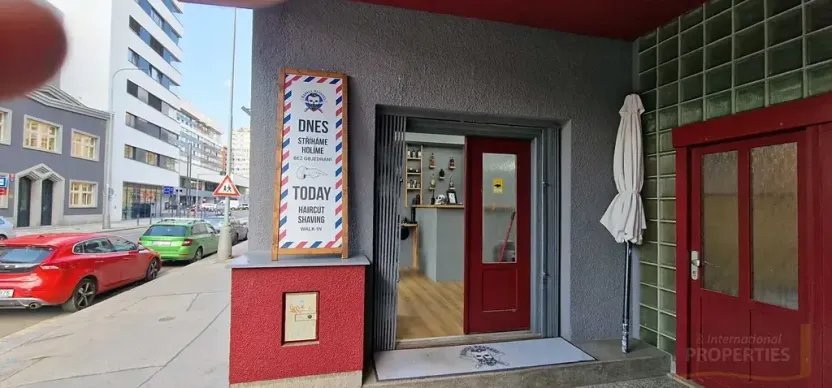 Pronájem obchodního prostoru, Praha - Holešovice, Dělnická, 31 m2