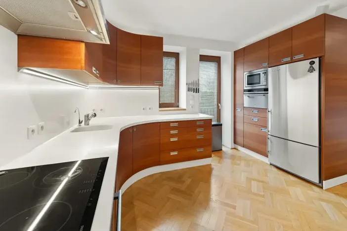 Prodej rodinného domu, Praha - Kyje, Sklenská, 200 m2