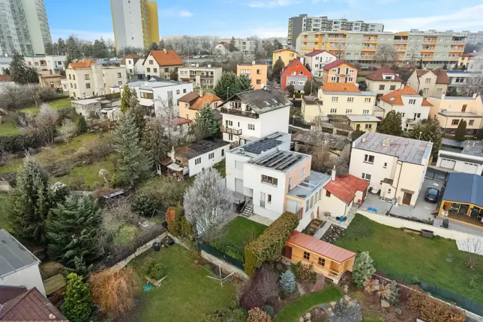 Prodej rodinného domu, Praha - Kyje, Sklenská, 200 m2