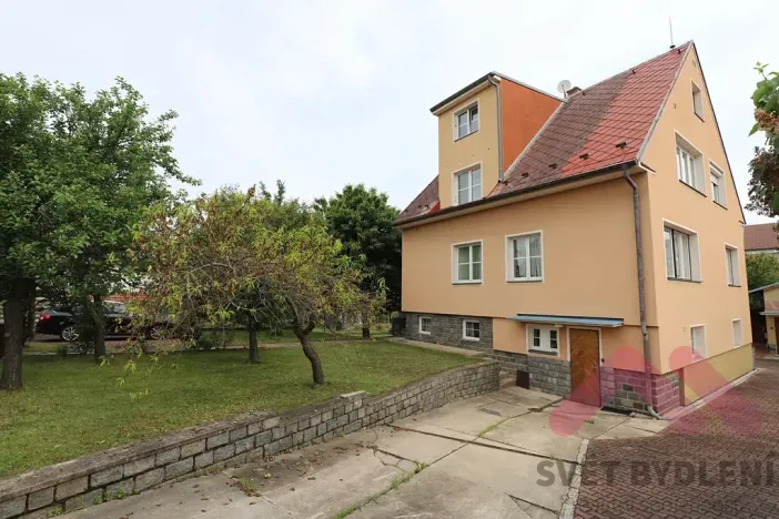 Pronájem garáže, Praha, Formanská, 12 m2