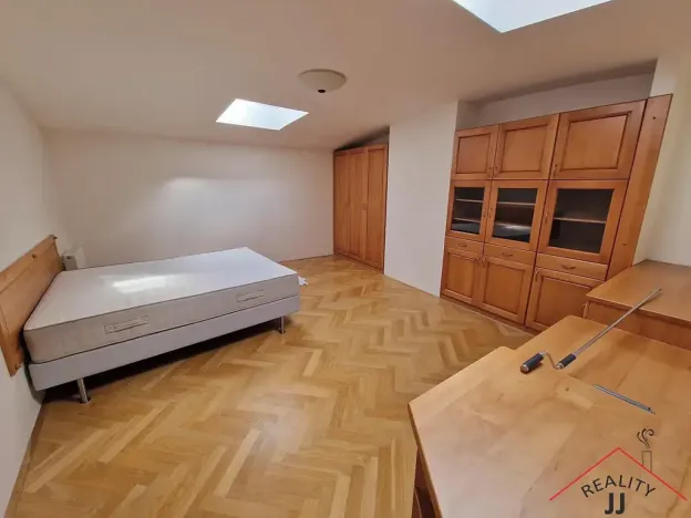 Pronájem bytu 3+kk, Praha - Suchdol, Suchdolské náměstí, 99 m2