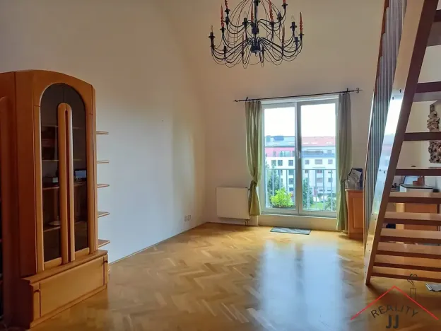 Pronájem bytu 3+kk, Praha - Suchdol, Suchdolské náměstí, 99 m2