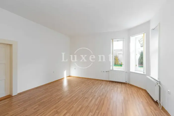 Prodej kanceláře, Chotěboř, Legií, 361 m2