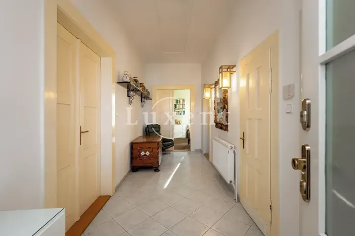 Prodej kanceláře, Chotěboř, Legií, 361 m2