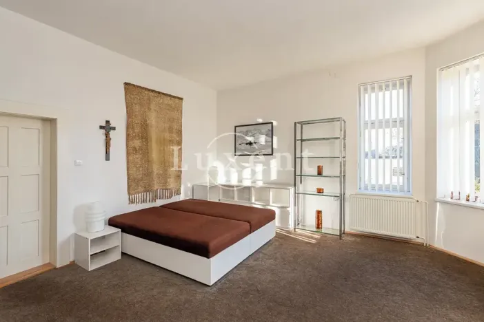 Prodej kanceláře, Chotěboř, Legií, 361 m2
