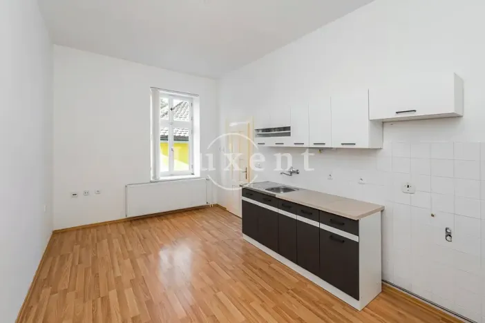 Prodej kanceláře, Chotěboř, Legií, 361 m2