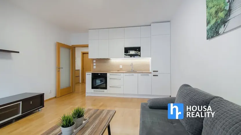 Pronájem bytu 2+kk, Praha - Vysočany, Nepilova, 50 m2
