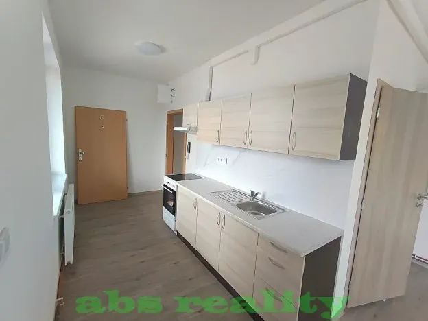 Pronájem bytu 1+1, Čáslav, Tyršova, 30 m2