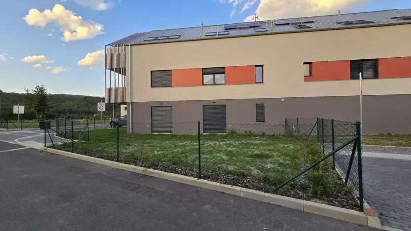 Prodej bytu 4+kk, Dobřichovice, Souběžná, 117 m2