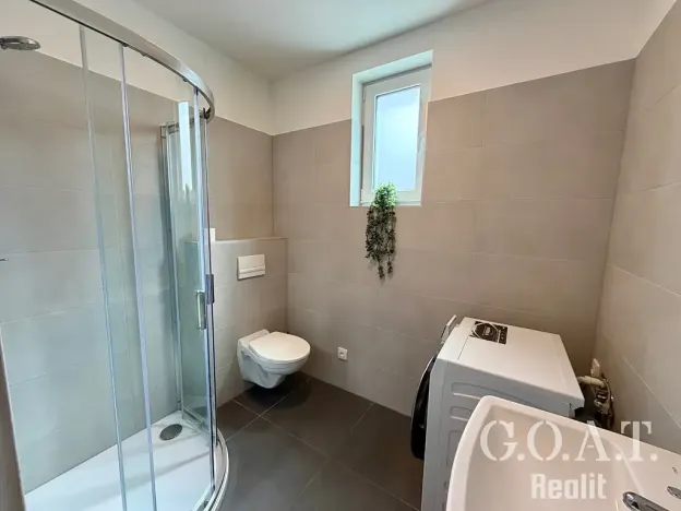Prodej bytu 4+kk, Vochov, 79 m2