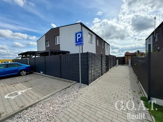 Prodej bytu 4+kk, Vochov, 79 m2