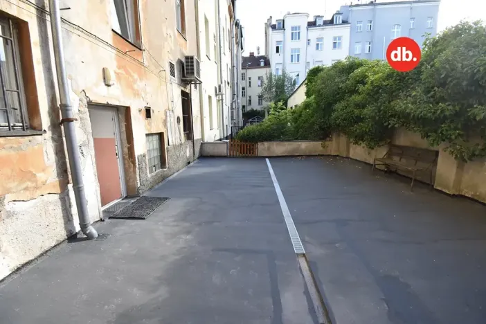 Prodej bytu 1+1, Karlovy Vary, Zeyerova, 35 m2