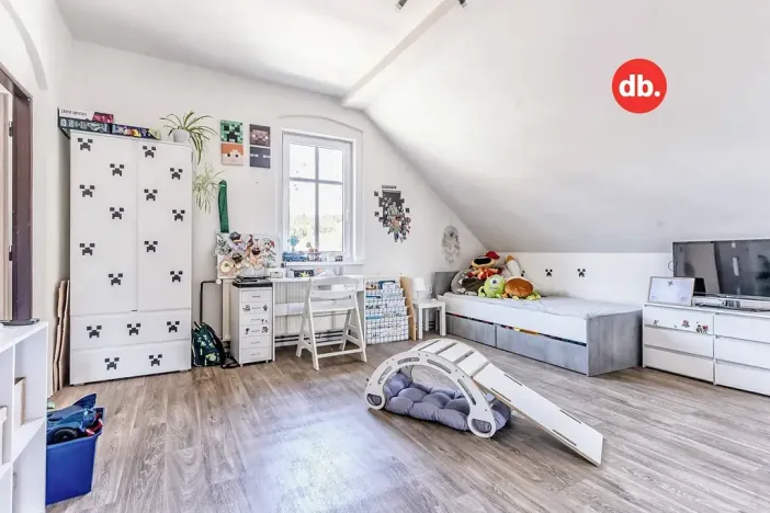 Prodej činžovního domu, Karlovy Vary, K Přehradě, 568 m2