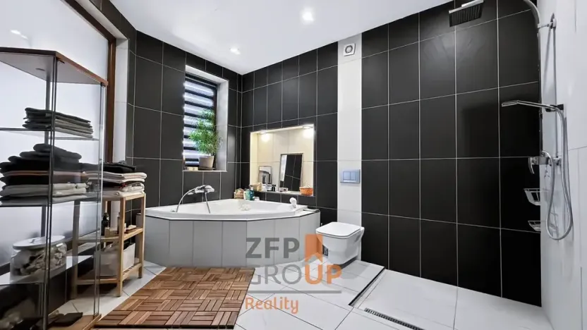 Prodej rodinného domu, Blatnice pod Svatým Antonínkem, 180 m2
