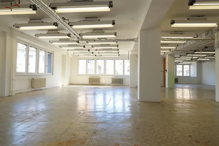 Pronájem výrobních prostor, Prostějov, Poděbradovo nám., 100 m2