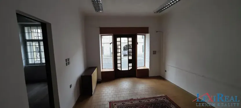 Pronájem obchodního prostoru, Praha - Zbraslav, U Národní galerie, 41 m2