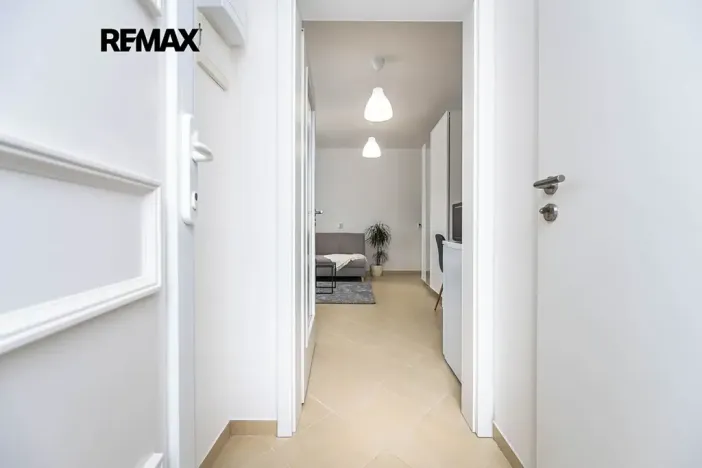 Pronájem bytu 1+kk, Praha - Stodůlky, Smíchovská, 24 m2