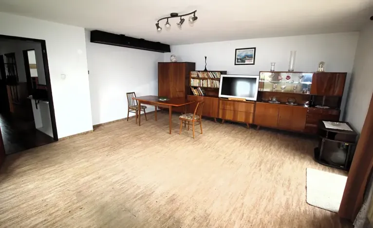 Prodej podílu rodinného domu, Jirny, Na Jablonce, 125 m2