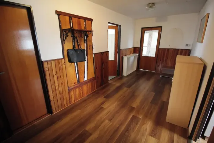 Prodej podílu rodinného domu, Jirny, Na Jablonce, 125 m2