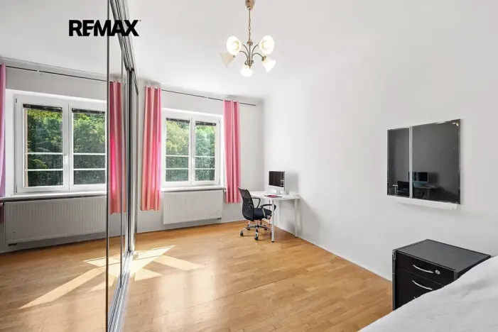 Prodej bytu 3+1, Praha - Nusle, Jaromírova, 80 m2