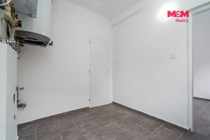 Prodej rodinného domu, Lošany - Lošánky, 187 m2