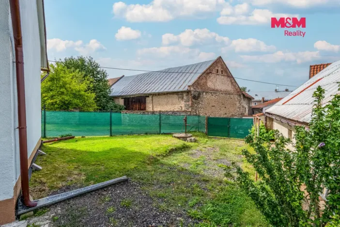 Prodej rodinného domu, Lošany - Lošánky, 187 m2