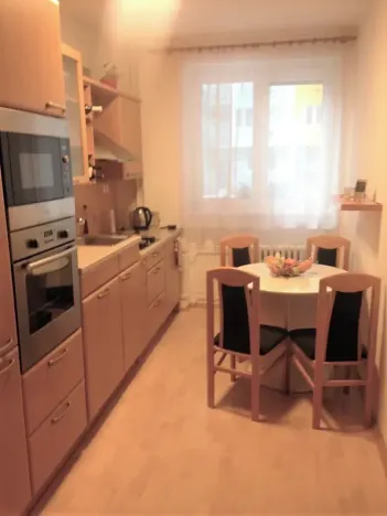 Pronájem bytu 2+1, Brno, Merhautova, 60 m2