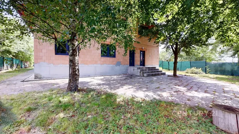 Prodej rodinného domu, Ivaň, 319 m2
