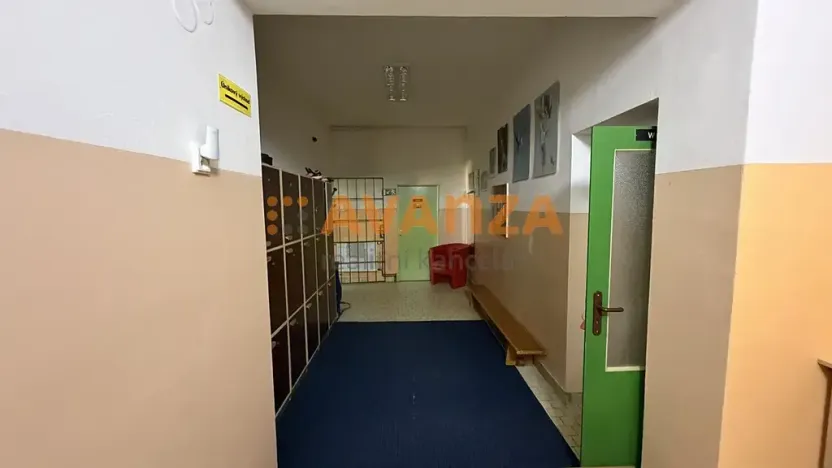 Prodej kanceláře, Děčín, Riegrova, 1200 m2