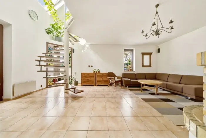 Prodej rodinného domu, Horoměřice, Za Dvorem, 290 m2