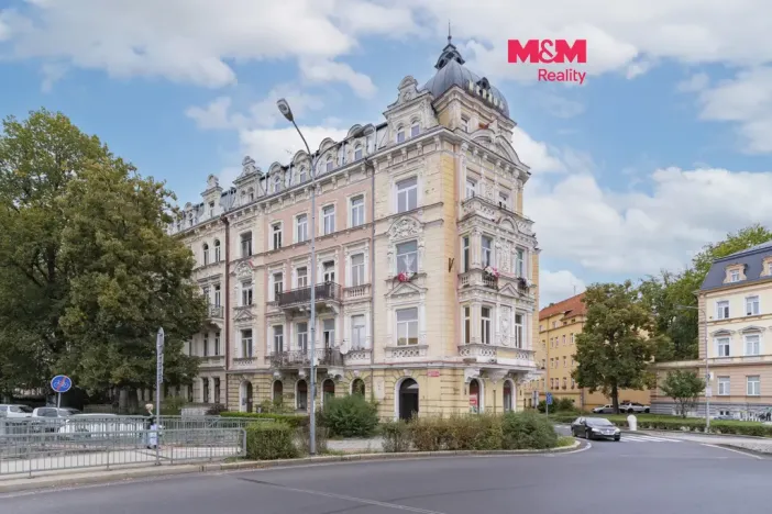 Prodej bytu 5+1, Karlovy Vary, nábřeží Jana Palacha, 340 m2