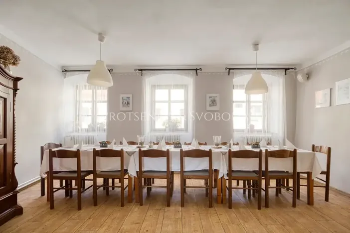 Prodej činžovního domu, Lhenice, Krumlovská, 535 m2