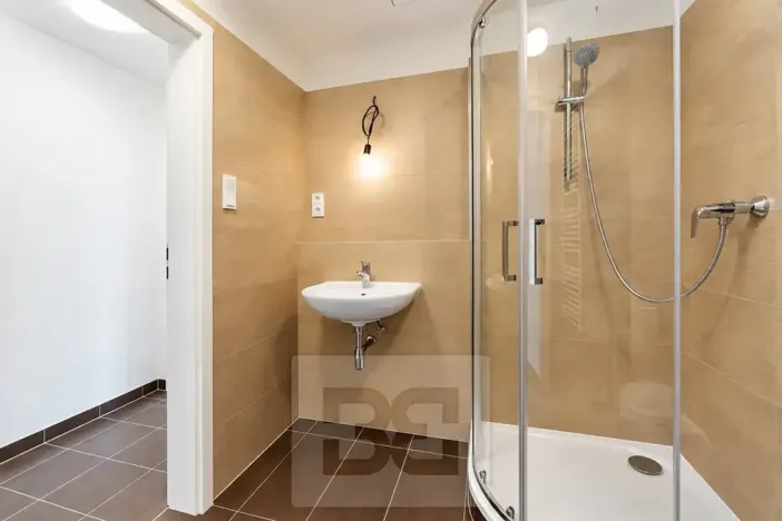 Pronájem bytu 1+kk, Praha - Hostivař, Arnošta Staňka, 32 m2