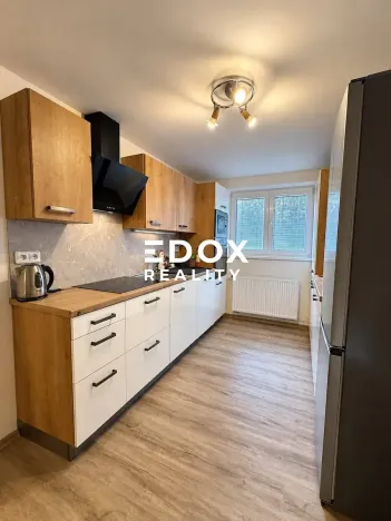 Prodej bytu 2+1, Praha - Běchovice, Do panenek, 56 m2