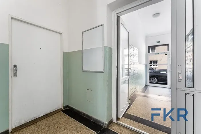 Prodej obchodního prostoru, Praha - Záběhlice, Záběhlická, 36 m2