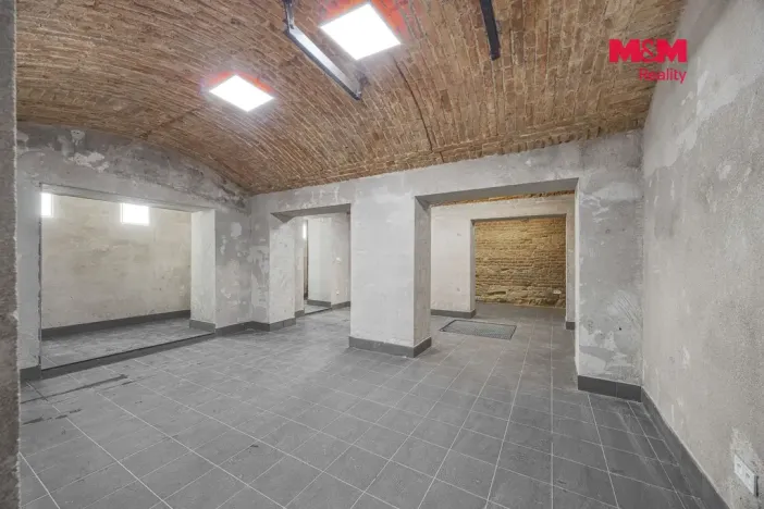 Prodej komerční nemovitosti, Praha, Seifertova, 110 m2