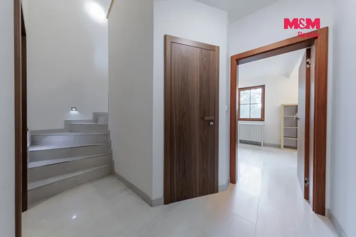 Prodej rodinného domu, Šemnice, 118 m2