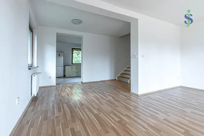 Pronájem rodinného domu, Praha - Kyje, Černičná, 150 m2
